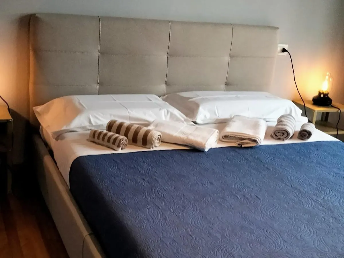 Pansiyon Casavacanzacentrale Privato Daire Bolonya